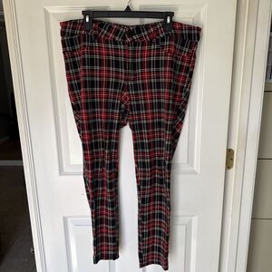 Seven7 Red Black Plaid Mid Rise Leggings Pants Size 16 2 Pockets Christmas Pants